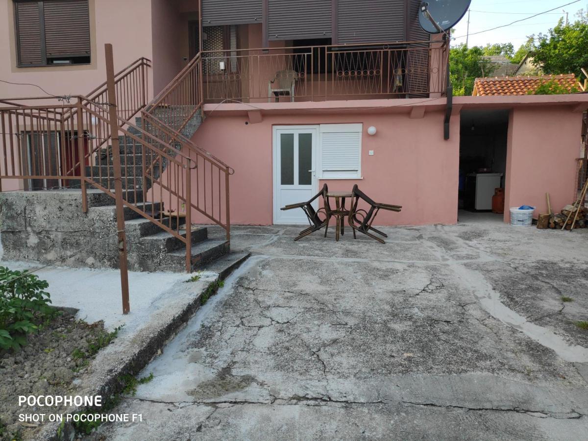 Apartman Pavle 2 Virpazar Exterior photo