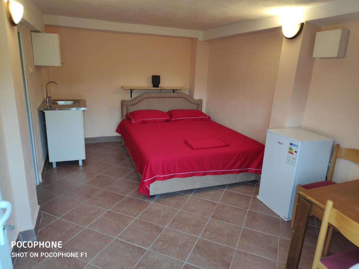 Apartman Pavle 2 Virpazar Exterior photo